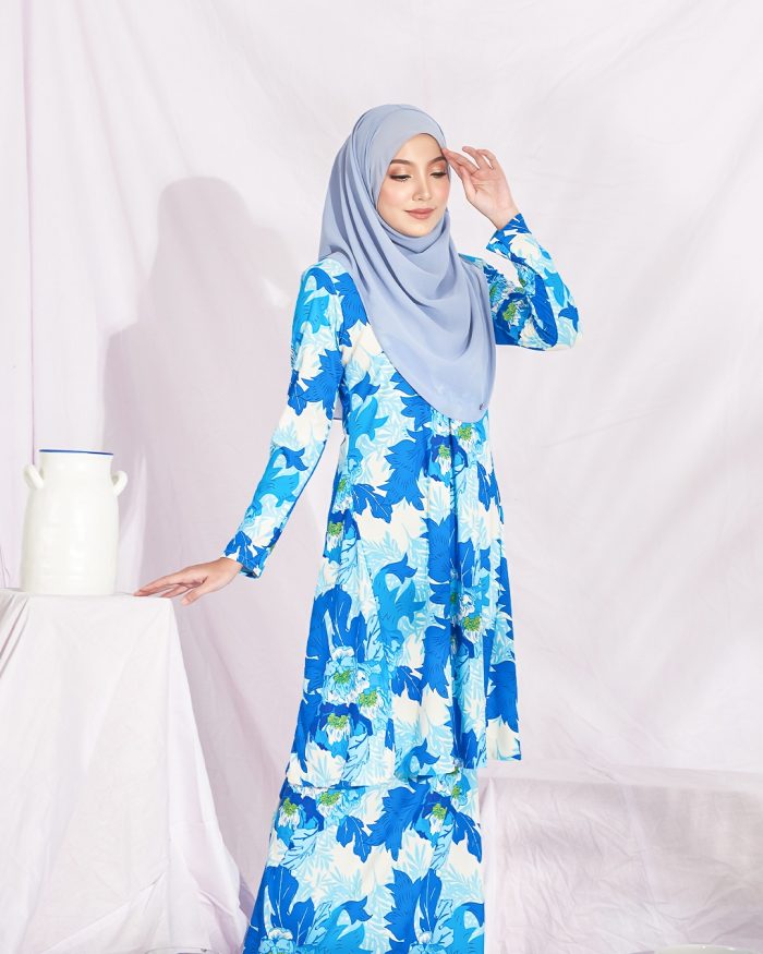 Baju Kurung Pahang Laura Printed – Ocean Cosmos - Image 4
