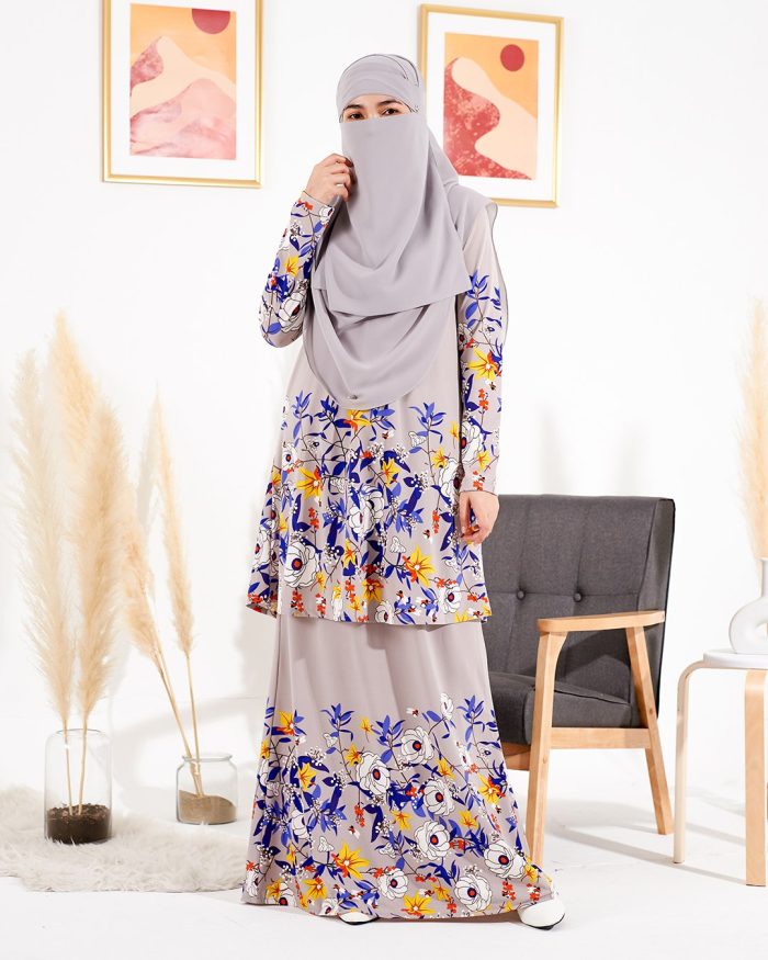 Kurung Lara - Silver Grey - Image 2
