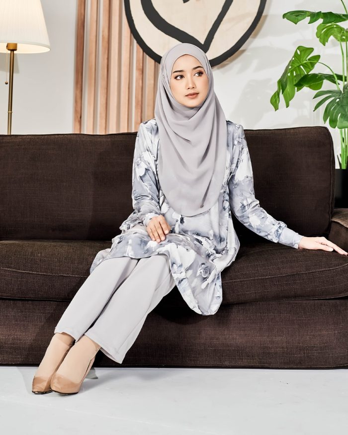 Blouse Lisana Premium Printed - Hibiscus Silver - Image 6