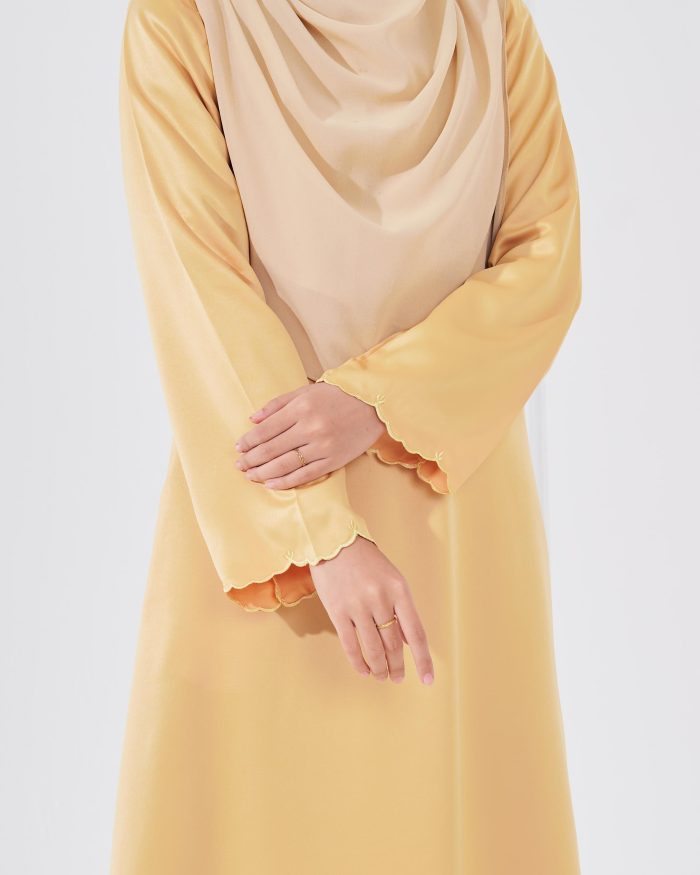 Abaya Sulam Reesia - Banana Yellow - Image 5