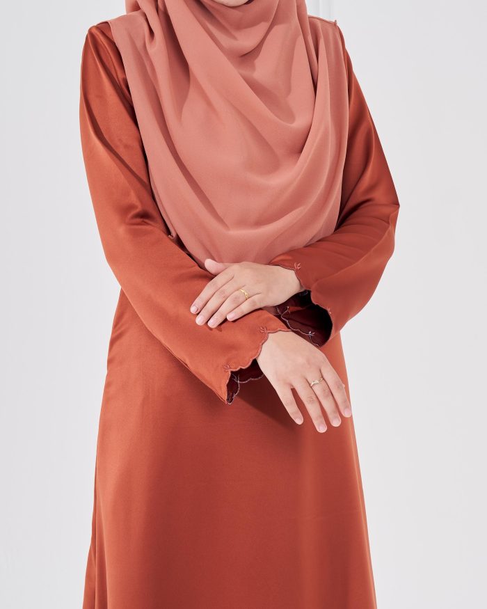 Abaya Sulam Reesia - Cinnamon Brown - Image 5