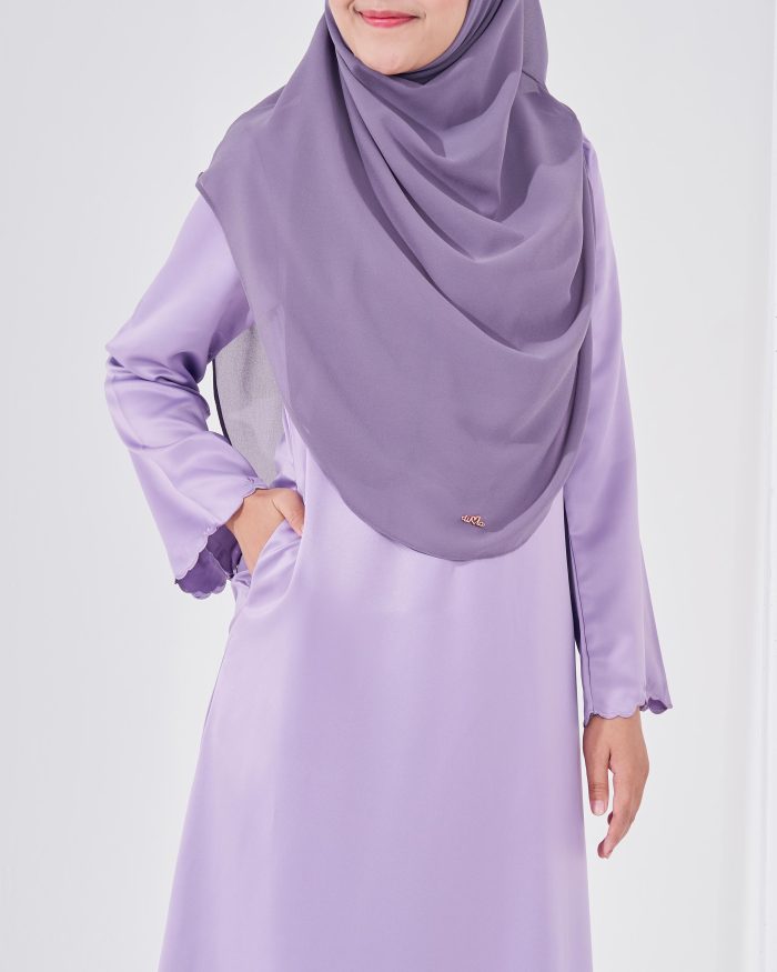 Abaya Sulam Reesia - Glossy Grape - Image 4