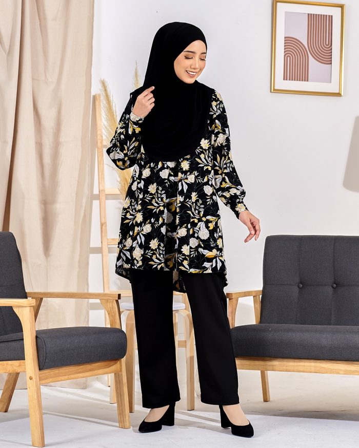 Blouse Leyra Printed - Camelia Black