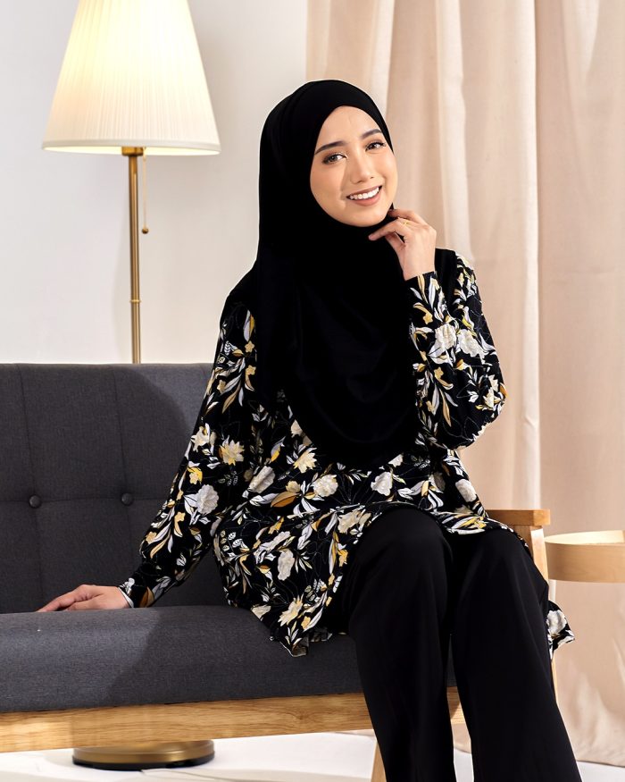 Blouse Leyra Printed - Camelia Black - Image 3