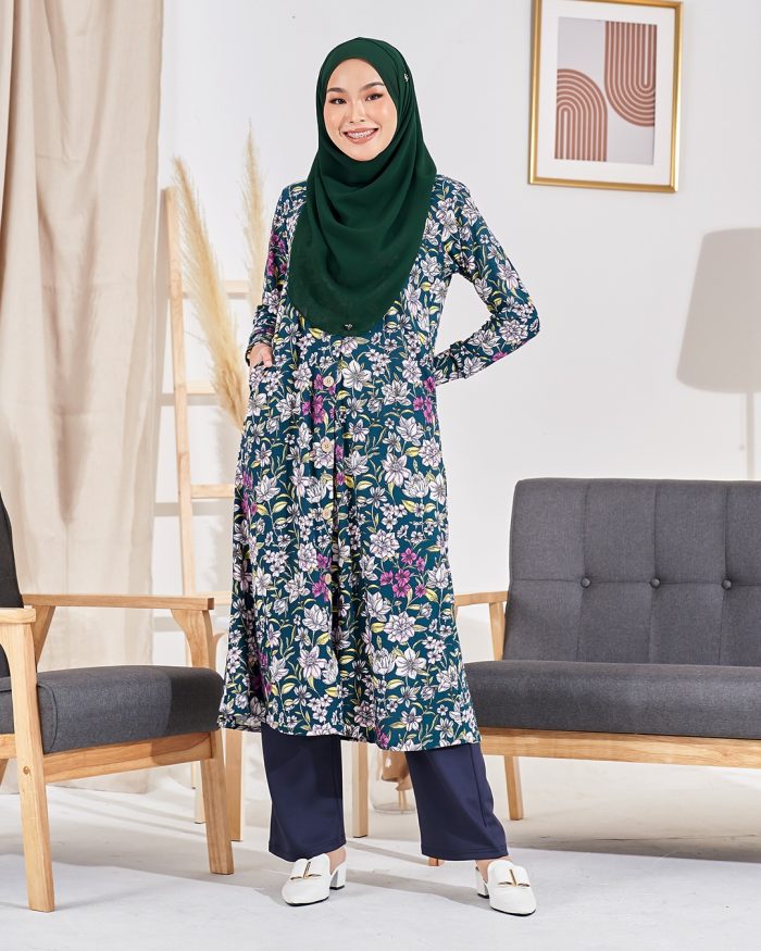 Medi Dress Lorna Printed - Lily Aegean