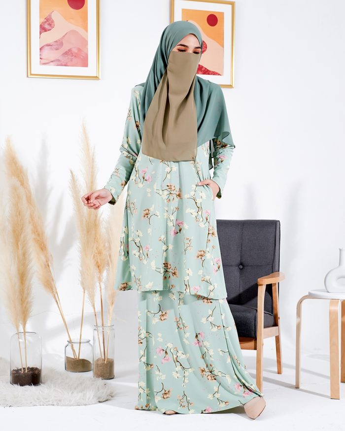 Baju Kurung Pahang Laura Printed 2.0 - Magnolia Lagoon