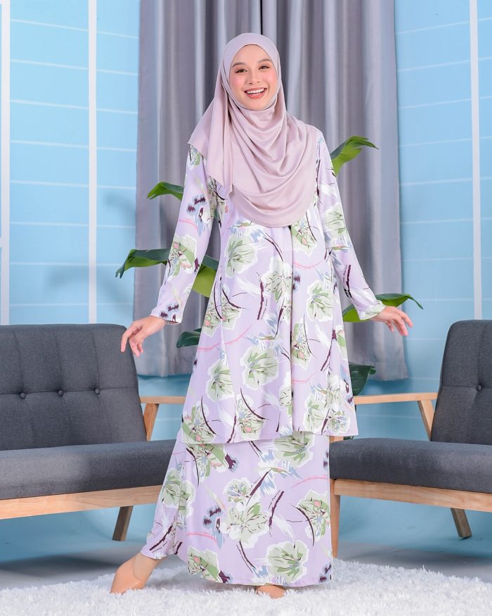 Baju Kurung Pahang Laura Printed 2.0 - Azalea Pink