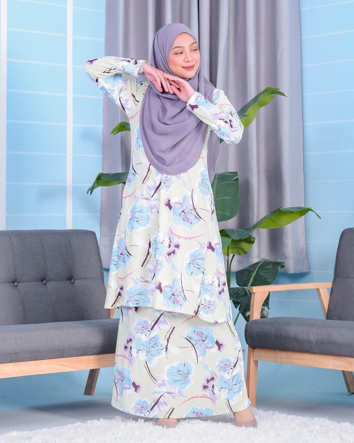 Baju Kurung Pahang Laura Printed 2.0 - Azalea Tea