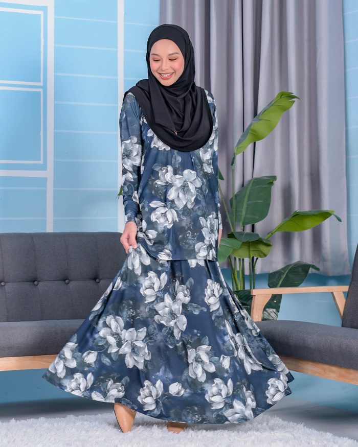 Baju Kurung Premium Printed Lainey - Amanda Navy - Image 2