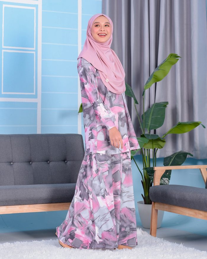 Baju Kurung Premium Printed Lainey - Limestone Pink - Image 2