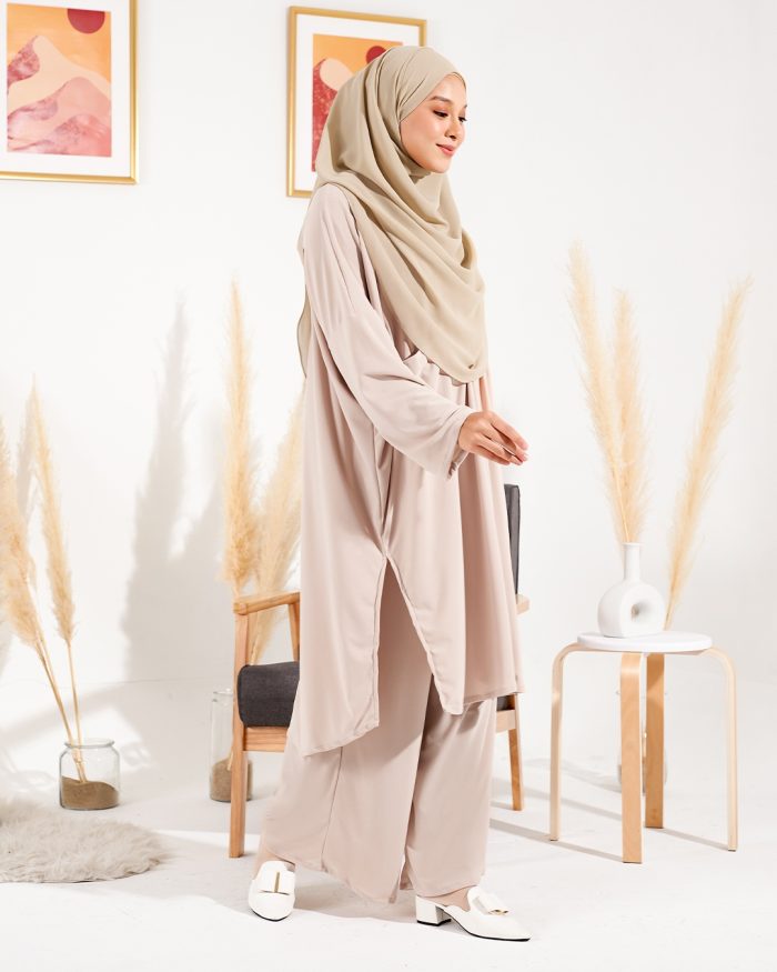 Suit Lenora - Ivory Cream - Image 2