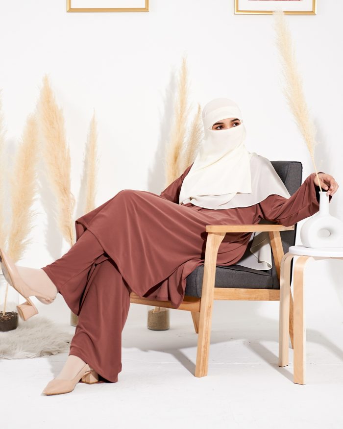 Suit Lenora - Sable Brown - Image 3