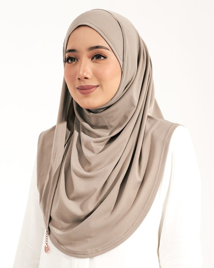 Tudung Sarung Instant Lunia (M) - Chestnut Butter - Image 3