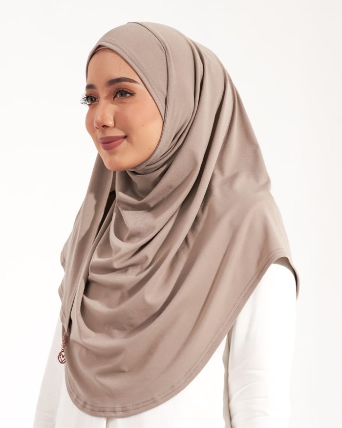 Tudung Sarung Instant Lunia (L) - Chestnut Butter - Image 3