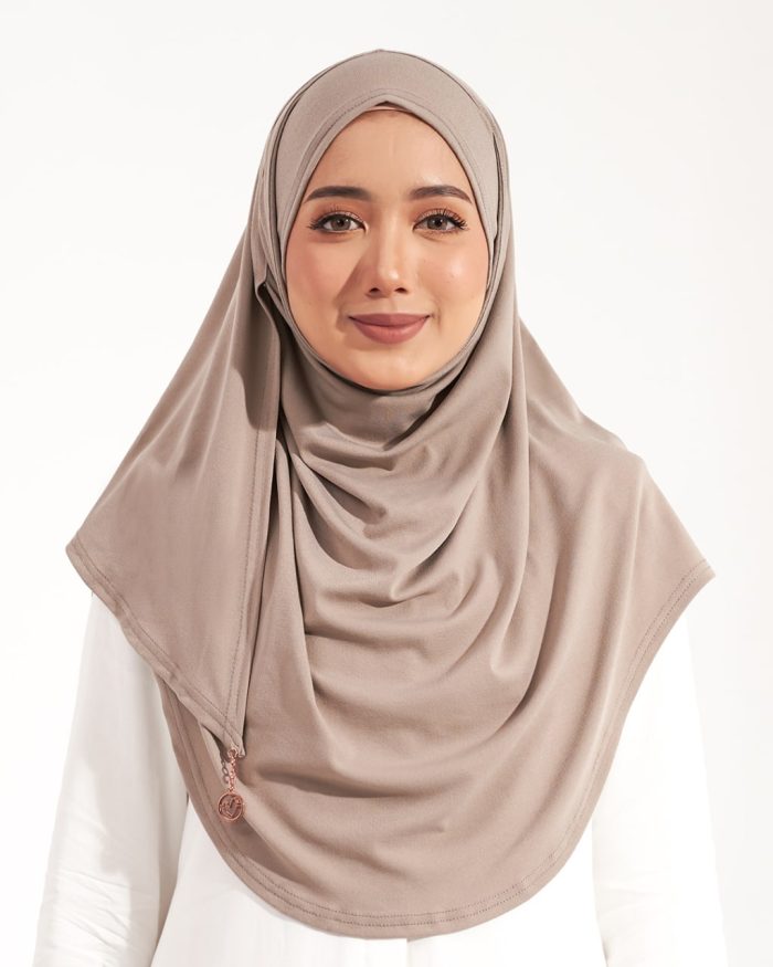 Tudung Sarung Instant Lunia (L) - Chestnut Butter
