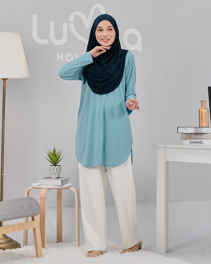 Blouse Laiqa - Powder Blue - Image 2