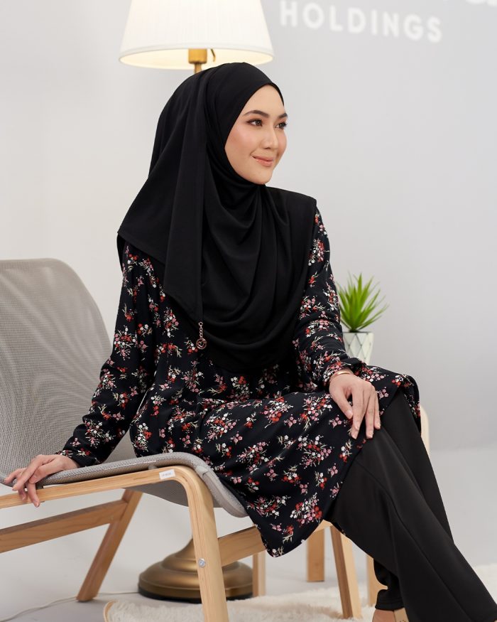 Blouse Printed Lavina - Black Flickr - Image 4