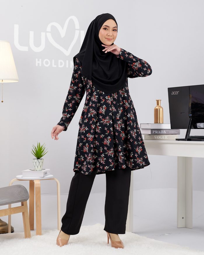 Blouse Printed Lavina - Black Flickr