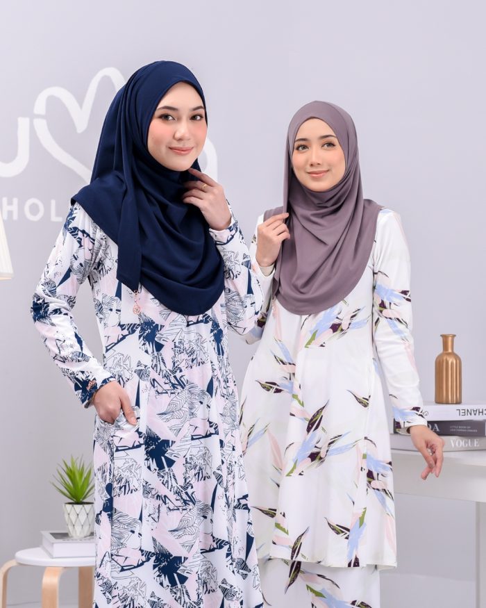 Baju Kurung Pahang Laura Printed 2.0 - Grey Cracked - Image 5