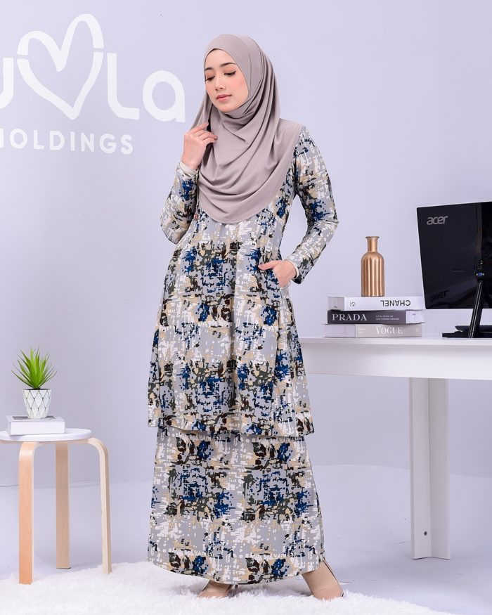 Baju Kurung Pahang Laura Printed 2.0 - Grey Camouflage