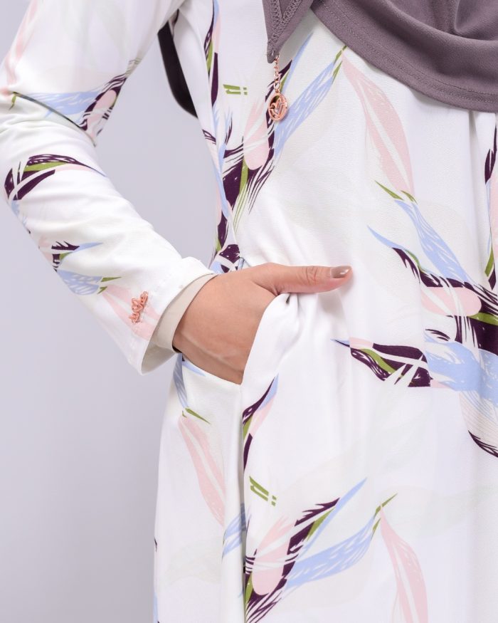 Baju Kurung Pahang Laura Printed 2.0 - White Fern - Image 4