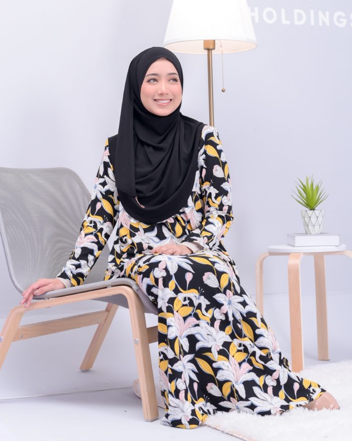 Baju Kurung Lola Printed - Black Lily - Image 2