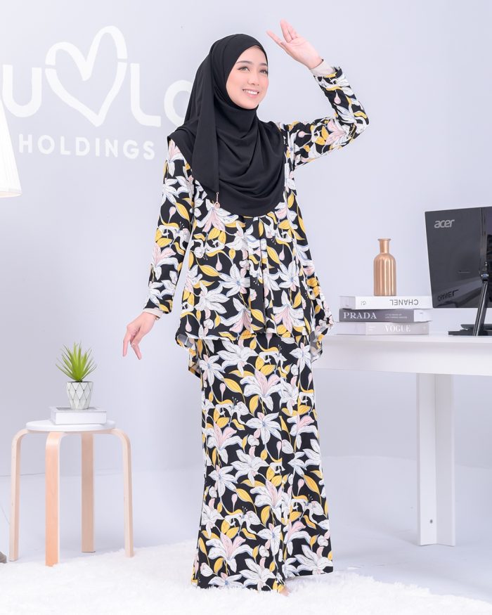 Baju Kurung Lola Printed - Black Lily - Image 5