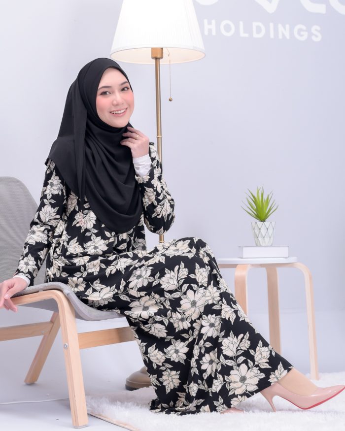 Baju Kurung Lola Printed - Black Peony - Image 3