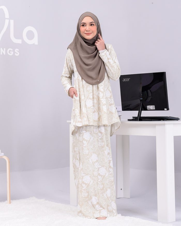 Baju Kurung Lola Printed - Gossamer Green - Image 3