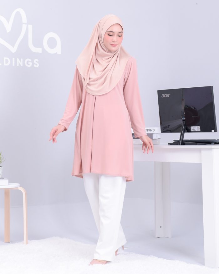 Blouse Lavina 2.0 - Apricot Blush - Image 2
