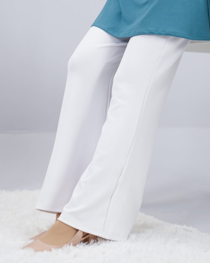 Pants Bootcut Lisha - Off White - Image 3