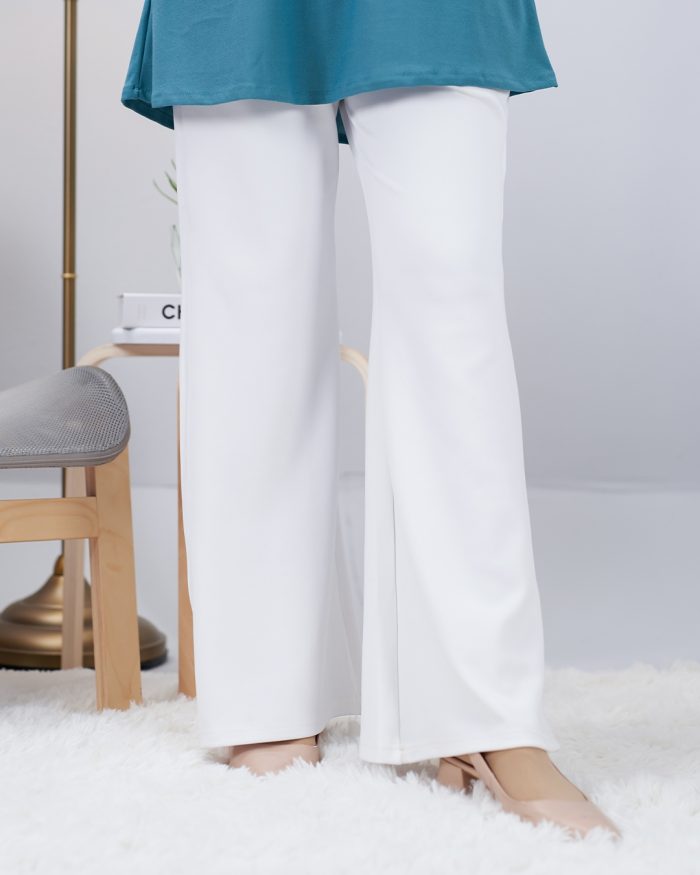 Pants Bootcut Lisha - Off White - Image 2