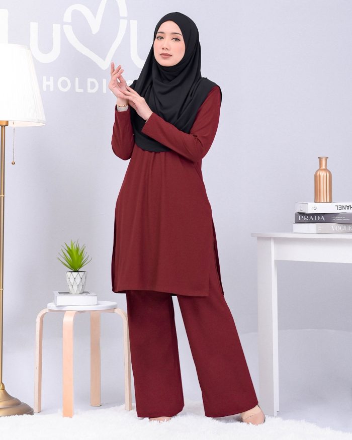 Suit Lubna - Scarlet Red