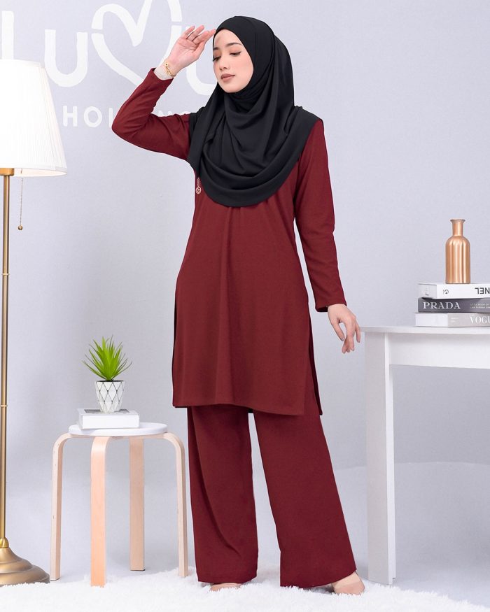 Suit Lubna - Scarlet Red - Image 3