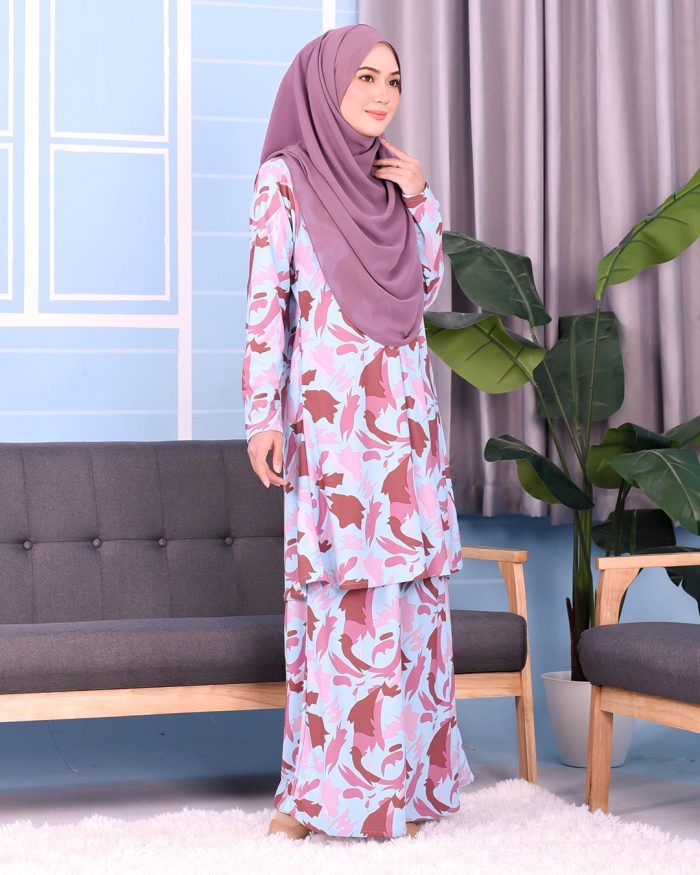 Kurung Lara - Azure Blue - Image 2