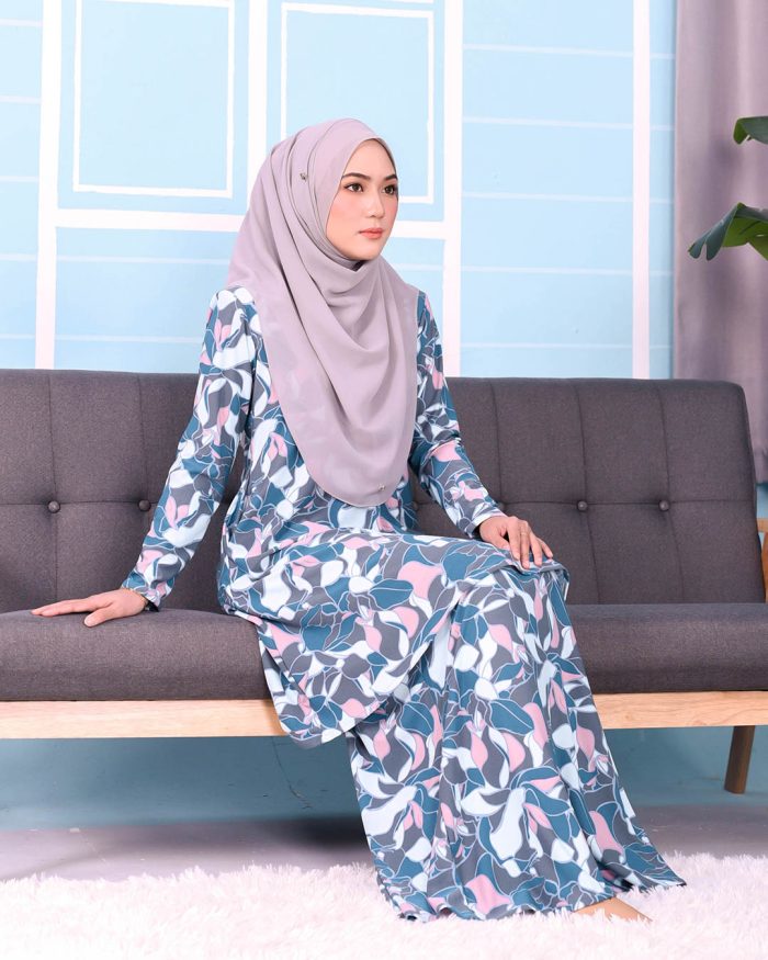 Kurung Lara - Capri Grey - Image 3