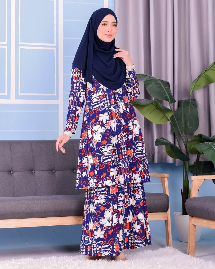 Baju Kurung Pahang Laura Printed 3.0 - Royal Hibiscus - Image 2