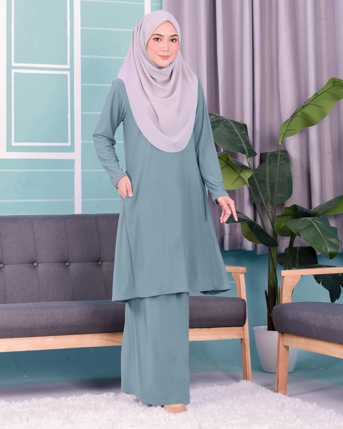 Baju Kurung Pahang Laura Plain 3.0 - Aqua Teal