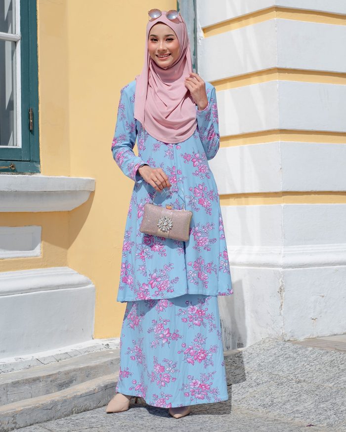 Baju Kurung Pahang Laura Printed - Poppy Sky