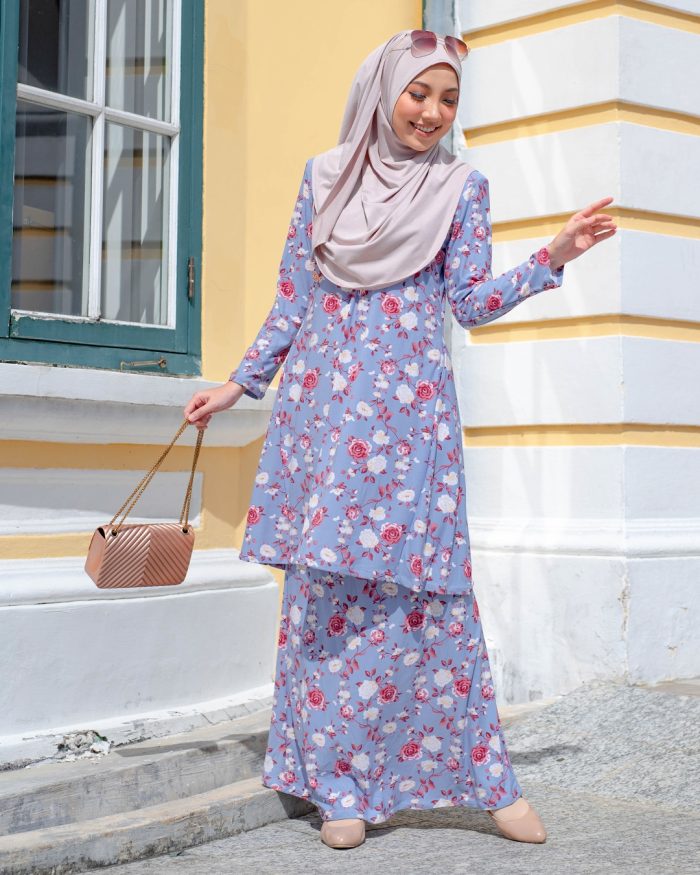 Baju Kurung Pahang Laura Printed - Rose Blue