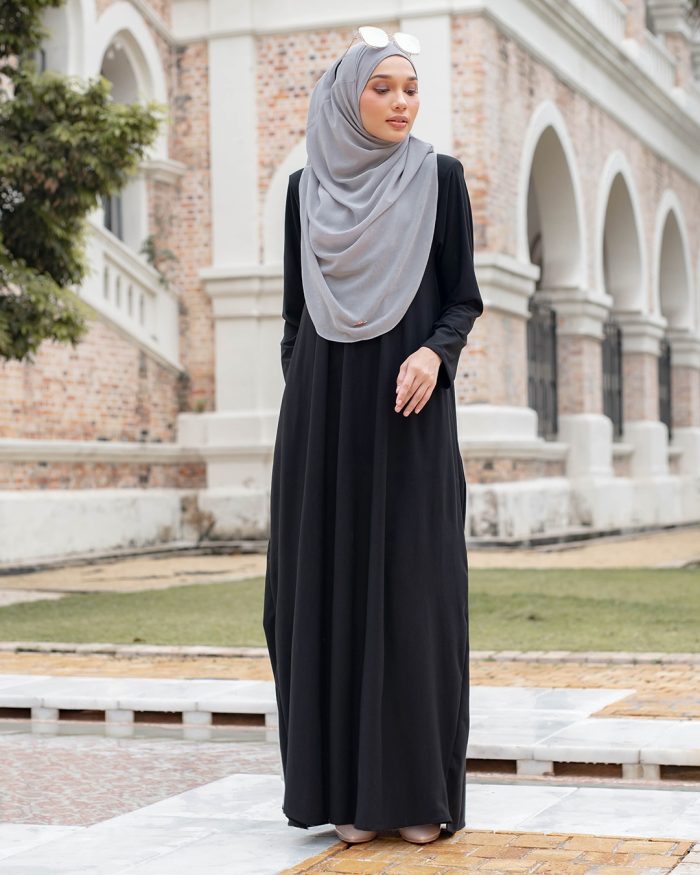 Kaftan Lena 2.0 - Matte Black