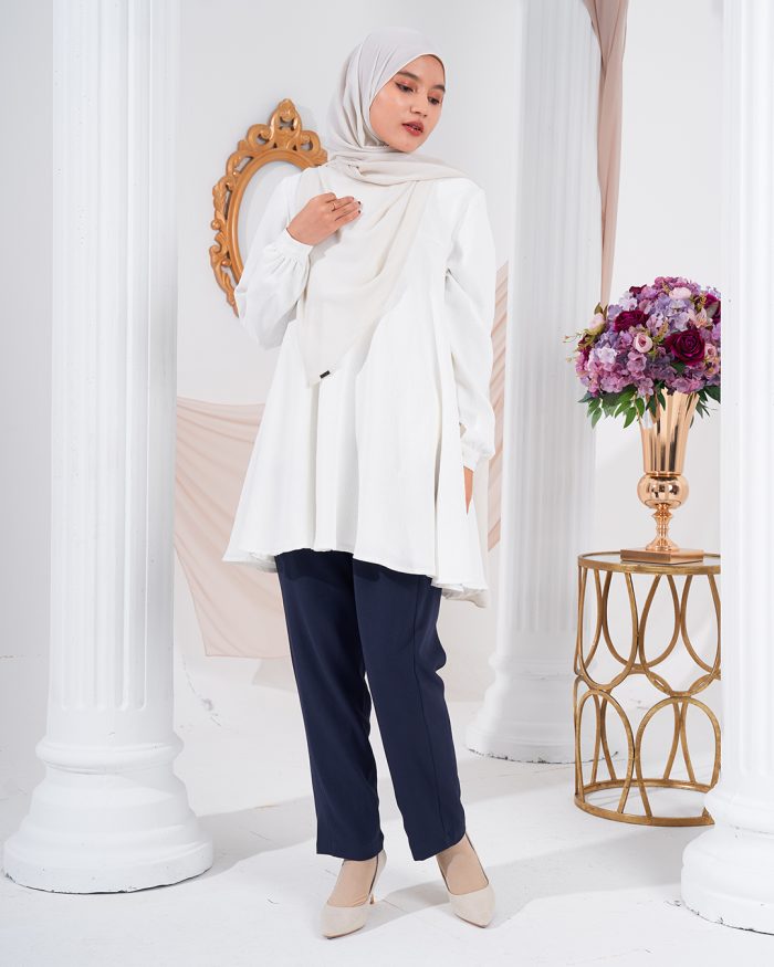Pants Leana - Navy Blue - Image 3