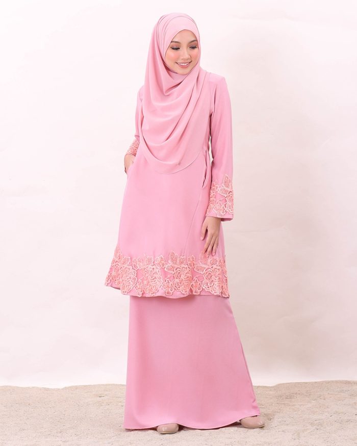 Baju Kurung Lace Majeeda - Pink Coral - Image 2