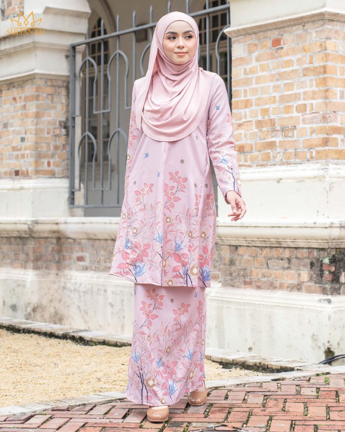 Baju Kurung Pahang Gold Line Radwa - Charm Pink