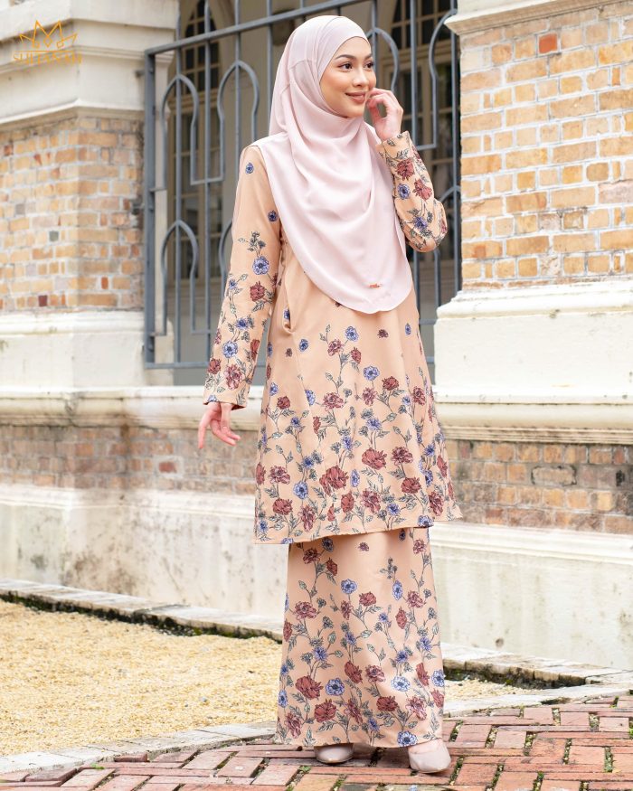 Baju Kurung Pahang Gold Line Rafiyah - Barley Birch