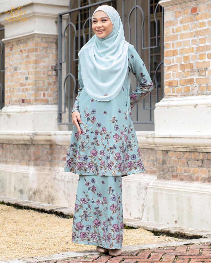 Baju Kurung Pahang Gold Line Rafiyah - Surrey Aqua