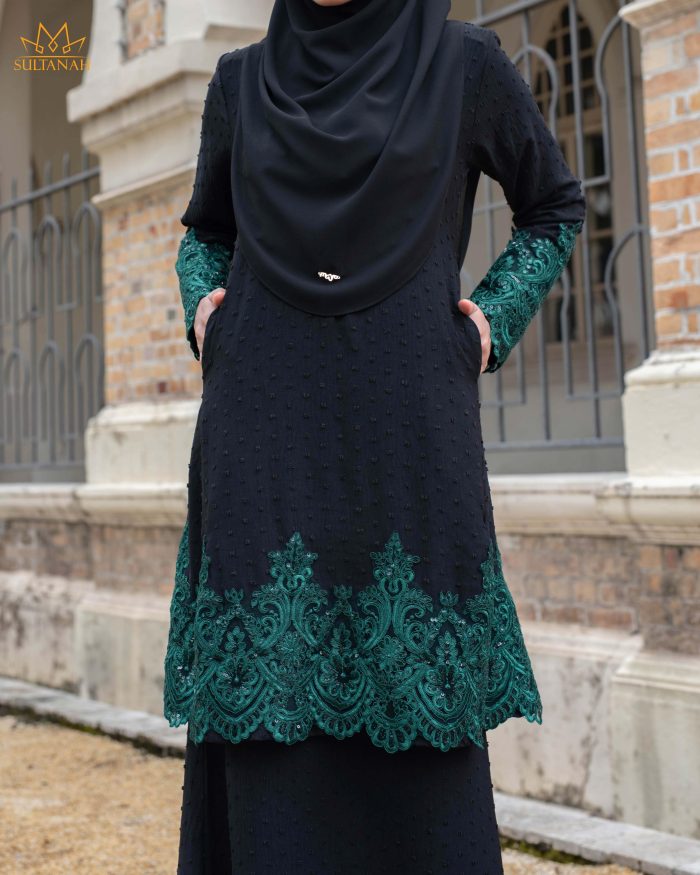 Baju Kurung Pahang Lace Ramadhani - Black Emerald - Image 4