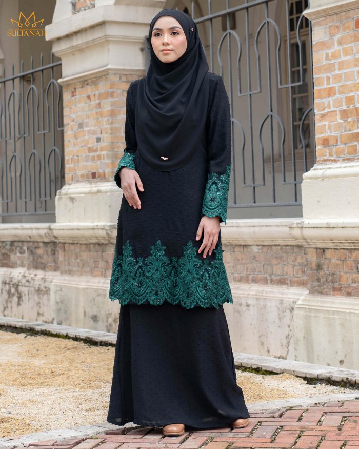 Baju Kurung Pahang Lace Ramadhani - Black Emerald