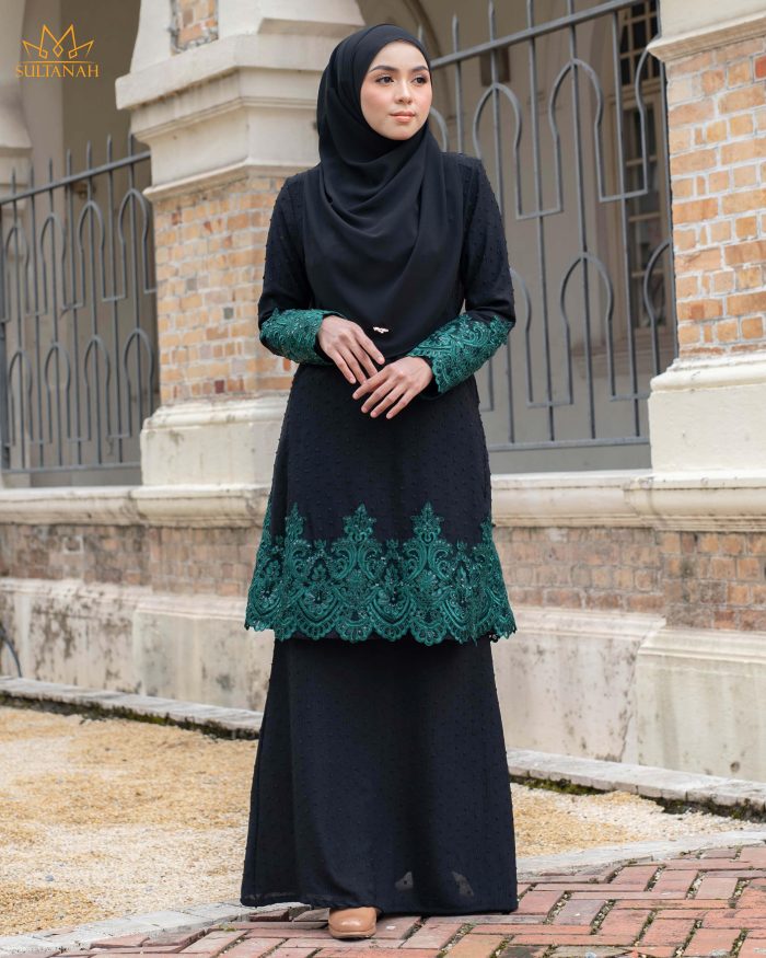 Baju Kurung Pahang Lace Ramadhani - Black Emerald - Image 2