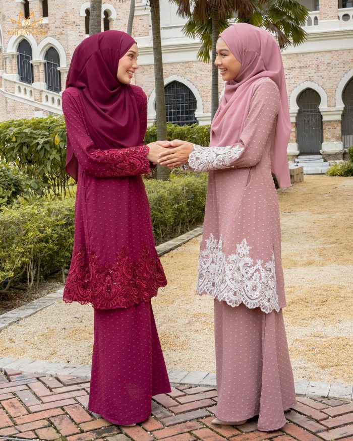 Baju Kurung Pahang Lace Ramadhani - Burgundy Red - Image 6